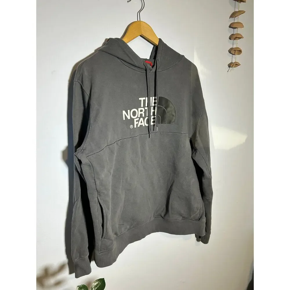 Gray The North Face Half Dome Logo Hoodie Sweatshirt | MENDED - (Men's XL)‎